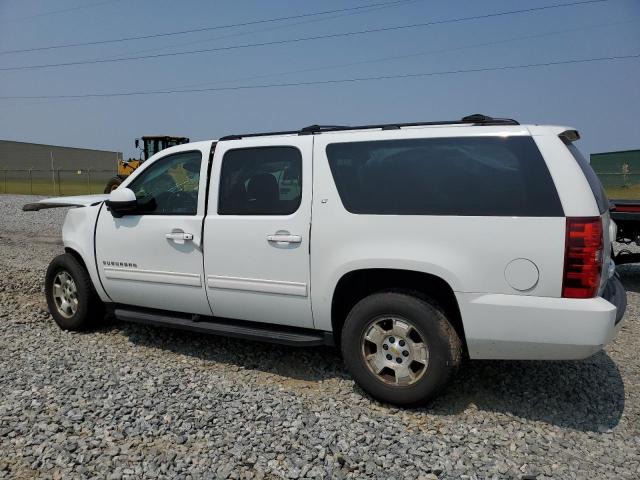 1GNSKJE32BR110615 - 2011 CHEVROLET SUBURBAN K1500 LT WHITE photo 2