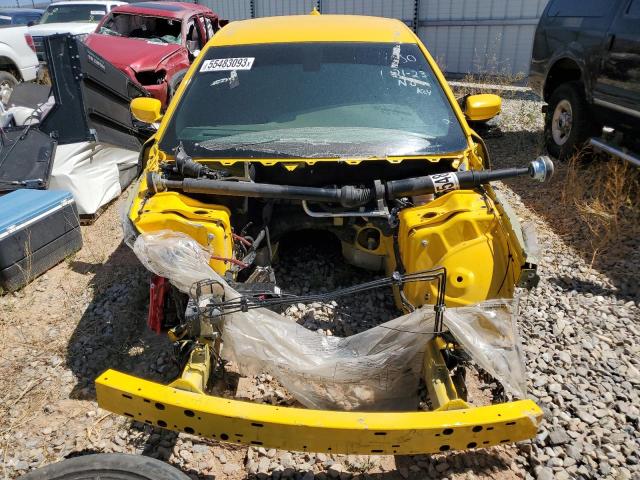 2C3CDXL98HH517966 - 2017 DODGE CHARGER SRT HELLCAT YELLOW photo 5