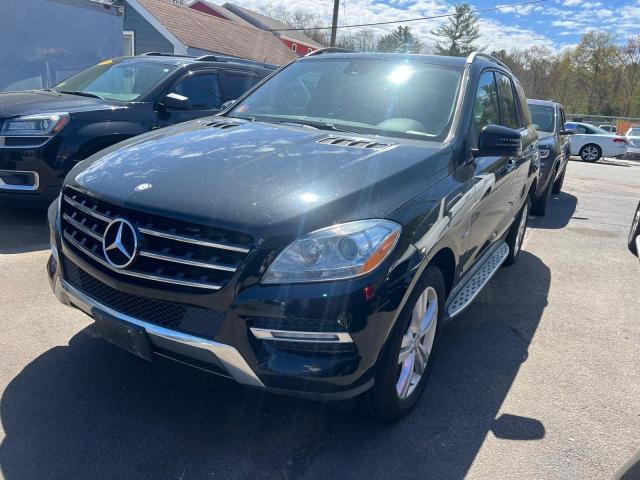 4JGDA5HB8CA056893 - 2012 MERCEDES-BENZ ML 350 4MATIC BLACK photo 2