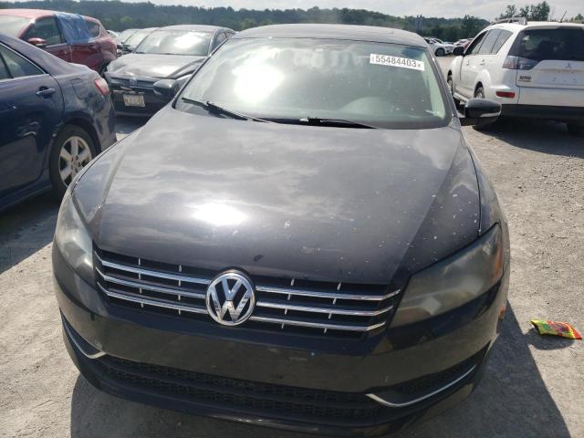 1VWBN7A35DC013680 - 2013 VOLKSWAGEN PASSAT SE BLACK photo 5