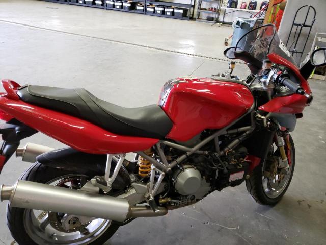 ZDM1TB5T82B007638 - 2002 DUCATI ST4 S RED photo 5