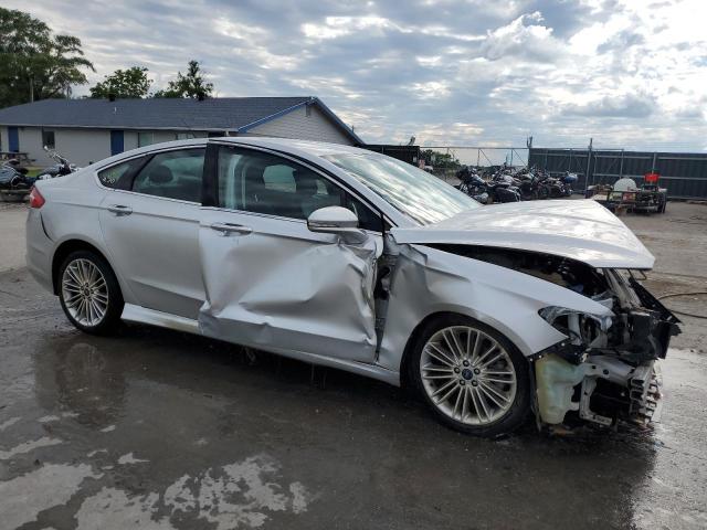 3FA6P0H93GR185380 - 2016 FORD FUSION SE SILVER photo 4