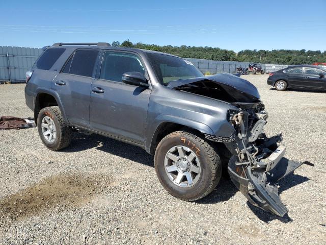 JTEBU5JRXG5316716 - 2016 TOYOTA 4RUNNER SR5/SR5 PREMIUM ნაცრისფერი ფოტო 4