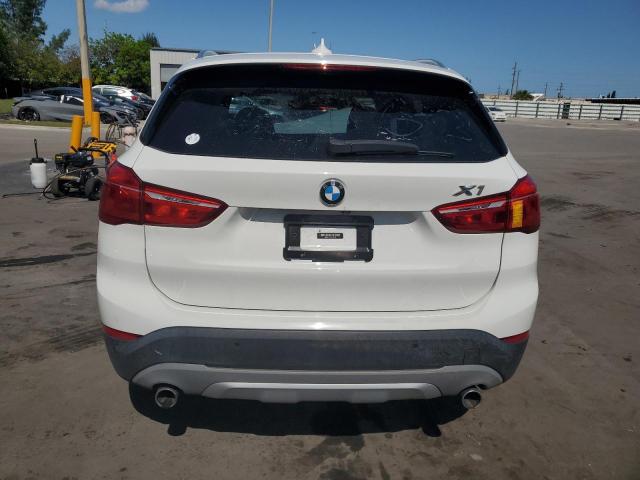WBXHU7C32J5H45784 - 2018 BMW X1 SDRIVE28I WHITE photo 6