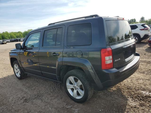 1C4NJRFB6ED713338 - 2014 JEEP PATRIOT LATITUDE BLACK photo 2