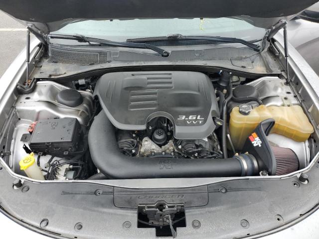2C3CDXBGXFH897308 - 2015 DODGE CHARGER SE SILVER photo 11
