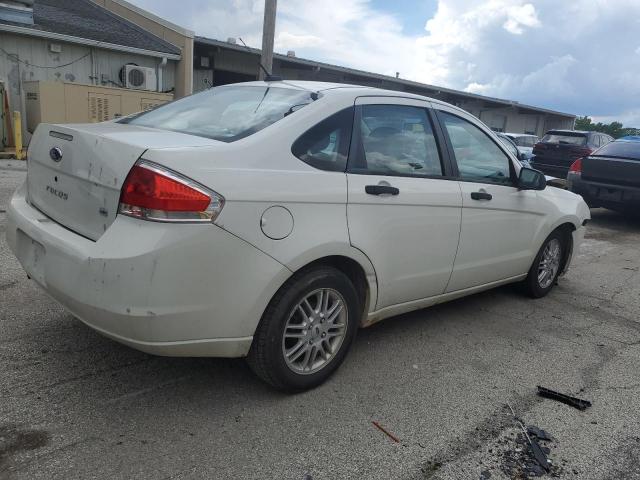 1FAHP35N59W189717 - 2009 FORD FOCUS SE WHITE photo 3