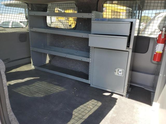 1GBDV13128D103667 - 2008 CHEVROLET UPLANDER INCOMPLETE 白色 照片 10