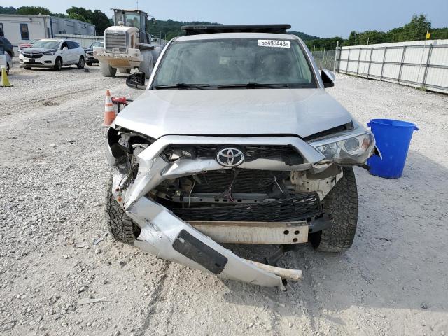 JTEBU5JRXH5474409 - 2017 TOYOTA 4RUNNER SR5/SR5 PREMIUM 银色 照片 5