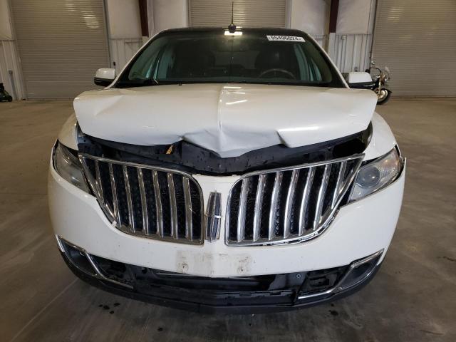 2LMDJ8JKXDBL46333 - 2013 LINCOLN MKX WHITE photo 5