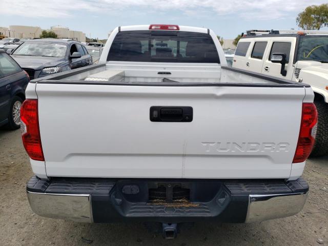 5TFRY5F13FX173573 - 2015 TOYOTA TUNDRA DOUBLE CAB SR/SR5 WHITE photo 6