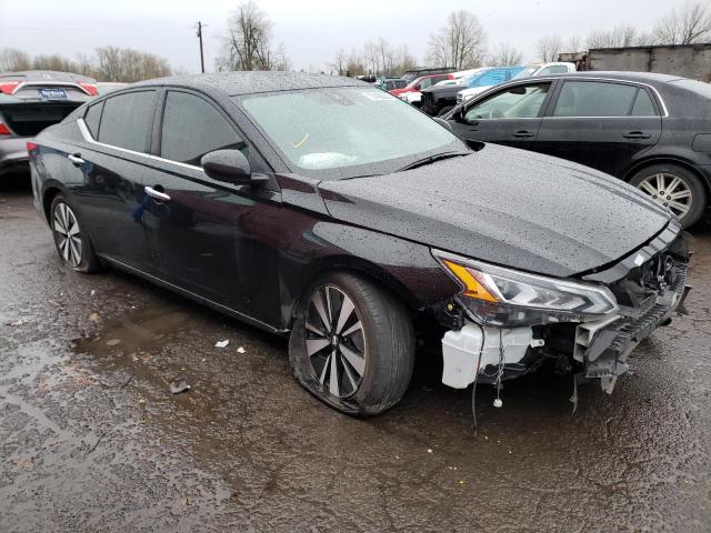 1N4BL4DV1MN332749 - 2021 NISSAN ALTIMA SV BLACK photo 4