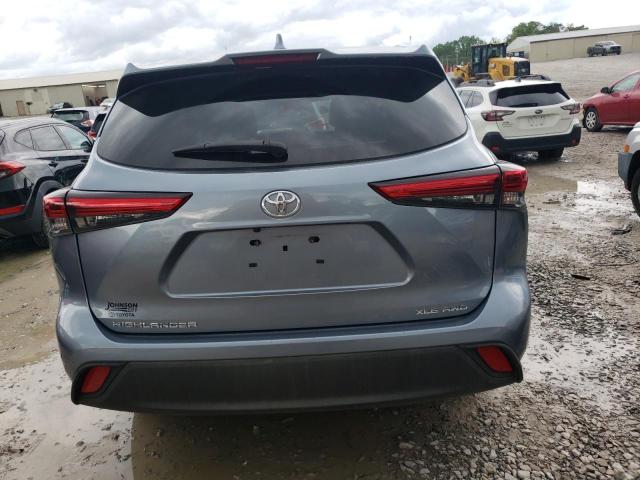 5TDGZRBH3LS024631 - 2020 TOYOTA HIGHLANDER XLE BLUE photo 6