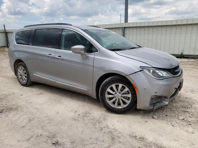 2C4RC1BG7HR569623 - 2017 CHRYSLER PACIFICA TOURING L SILVER photo 4