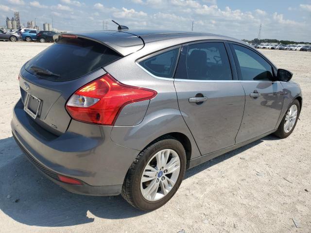 1FAHP3M21CL177015 - 2012 FORD FOCUS SEL GRAY photo 3