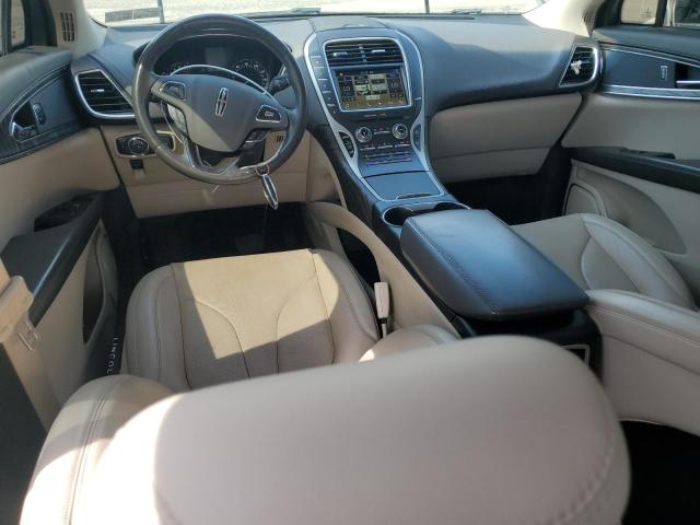 2LMPJ8LR7JBL21652 - 2018 LINCOLN MKX RESERVE أبيض صورة 8