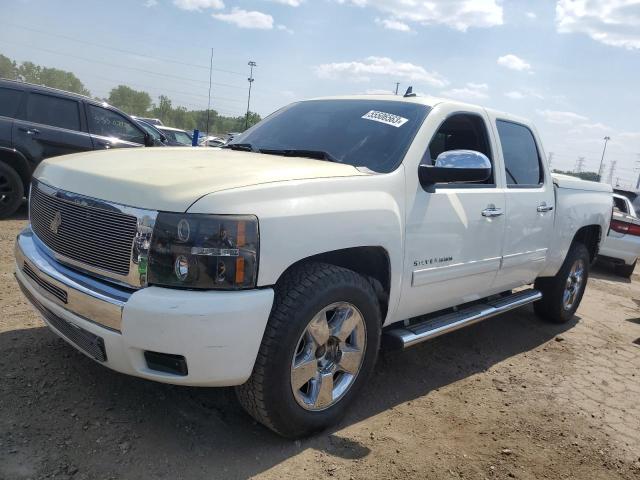 3GCPKTE21BG224669 - 2011 CHEVROLET SILVERADO K1500 LTZ WHITE photo 1