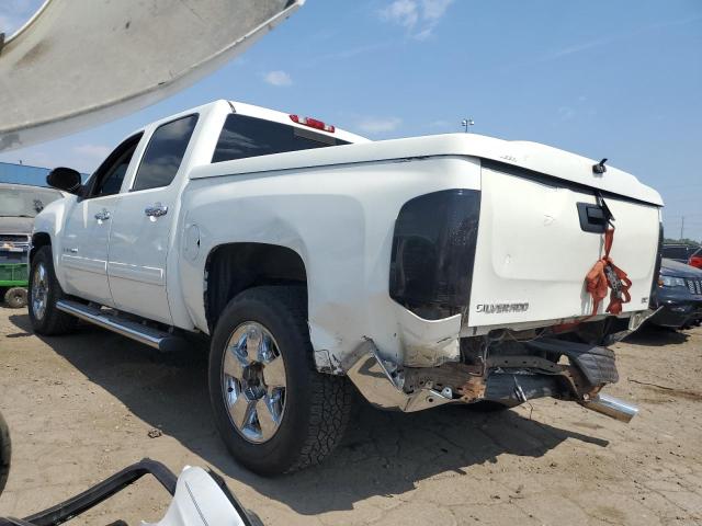 3GCPKTE21BG224669 - 2011 CHEVROLET SILVERADO K1500 LTZ WHITE photo 2