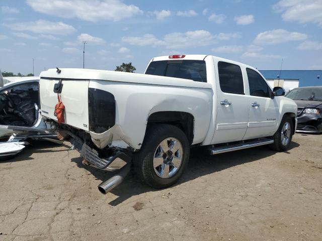 3GCPKTE21BG224669 - 2011 CHEVROLET SILVERADO K1500 LTZ WHITE photo 3