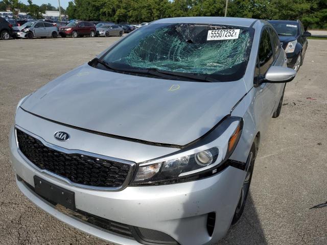 3KPFL4A77JE230602 - 2018 KIA FORTE LX SILVER photo 9