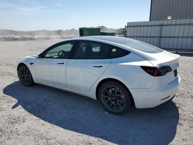 5YJ3E1EB7MF051971 - 2021 TESLA MODEL 3 WHITE photo 2