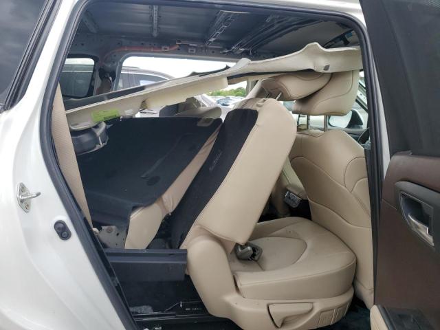 5TDGZRBH2NS256124 - 2022 TOYOTA HIGHLANDER XLE WHITE photo 11