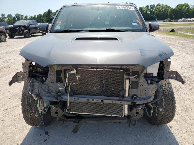 JTEBU5JR1H5480597 - 2017 TOYOTA 4RUNNER SR5/SR5 PREMIUM 灰色 照片 5