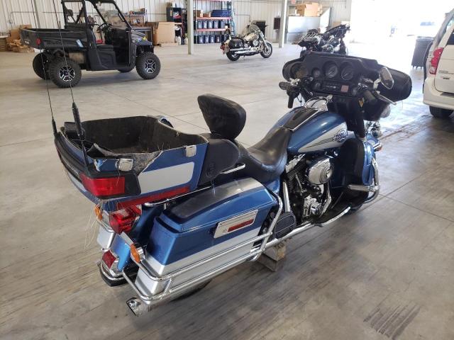 1HD1FCW175Y605225 - 2005 HARLEY-DAVIDSON FLHTCUI 蓝色 照片 4