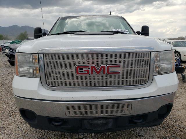 1GT120CG5EF177980 - 2014 GMC SIERRA K2500 SLE WHITE photo 5