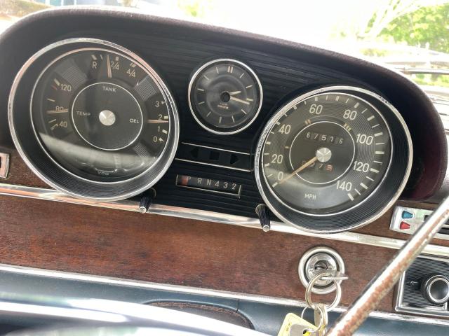 10801412032565 - 1967 MERCEDES-BENZ 250SE WHITE photo 8