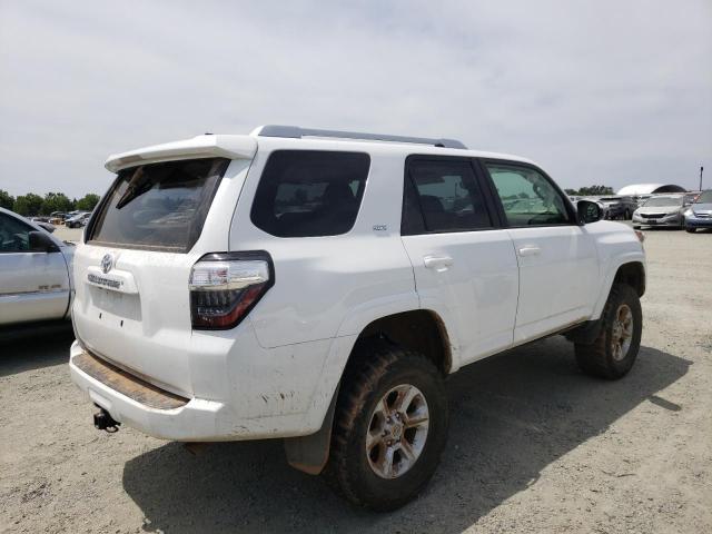 JTEBU5JR3J5581842 - 2018 TOYOTA 4RUNNER SR5/SR5 PREMIUM WHITE photo 3