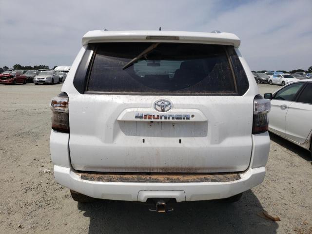 JTEBU5JR3J5581842 - 2018 TOYOTA 4RUNNER SR5/SR5 PREMIUM 白色 照片 6