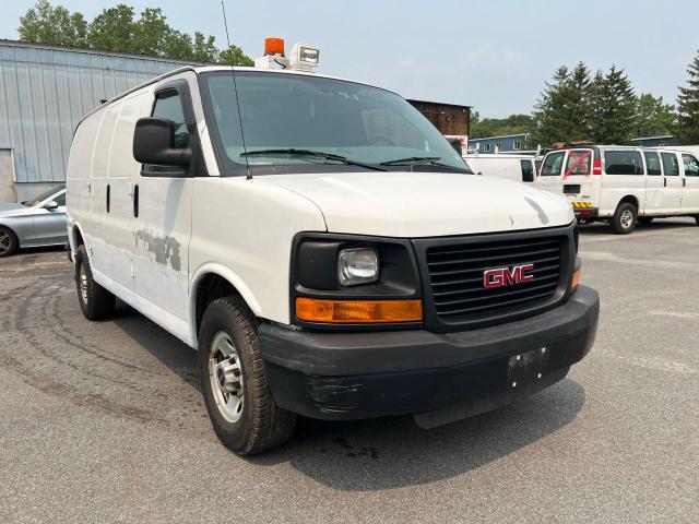 1GTZ7TCG0C1153747 - 2012 GMC SAVANA G3500 WHITE photo 1