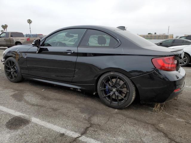 WBA2G1C39HV639523 - 2017 BMW M240I 黑色 照片 2