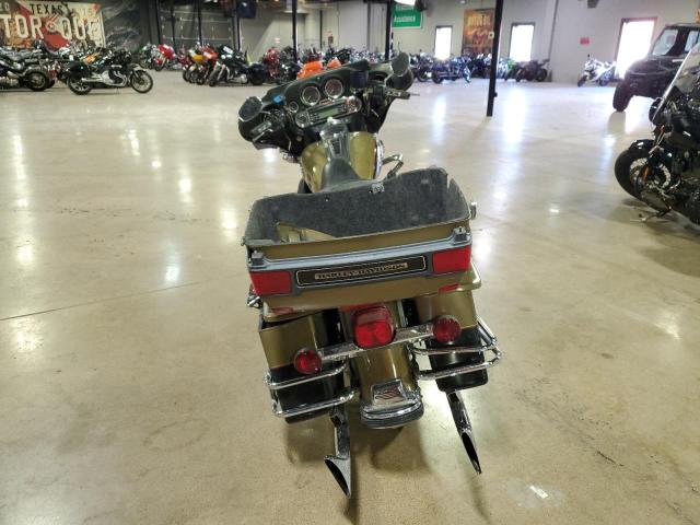 1HD1FC4197Y658174 - 2007 HARLEY-DAVIDSON FLHTCUI 绿色 照片 4