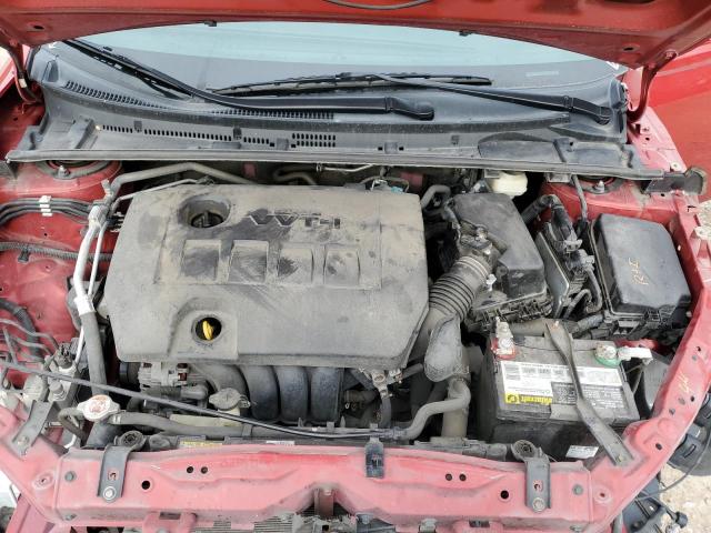 2T1BURHE7JC982263 - 2018 TOYOTA COROLLA L RED photo 11