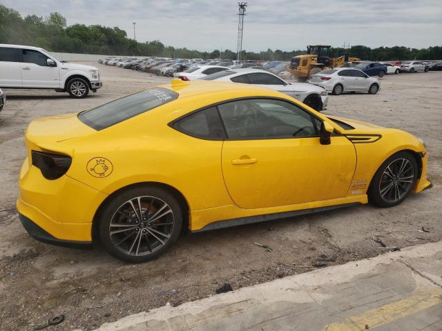 JF1ZNAA19F8706616 - 2015 TOYOTA SCION FR-S YELLOW photo 3