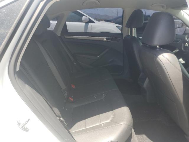 1VWDT7A31HC057518 - 2017 VOLKSWAGEN PASSAT R-LINE Ağ foto 10