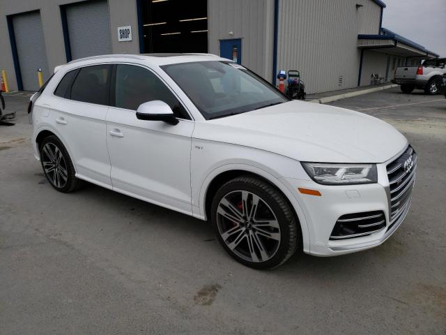 WA1C4AFY5J2202739 - 2018 AUDI SQ5 PRESTIGE WHITE photo 4