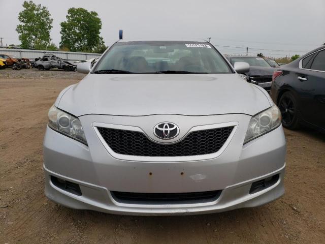 4T1BK46KX7U524127 - 2007 TOYOTA CAMRY LE SILVER photo 5