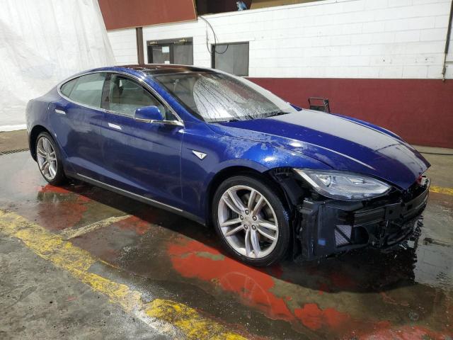 5YJSA1S28FF088008 - 2015 TESLA MODEL S 70D BLUE photo 4