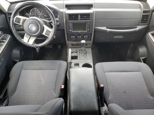 1J4PN3GK5BW543427 - 2011 JEEP LIBERTY RENEGADE 绿色 照片 8