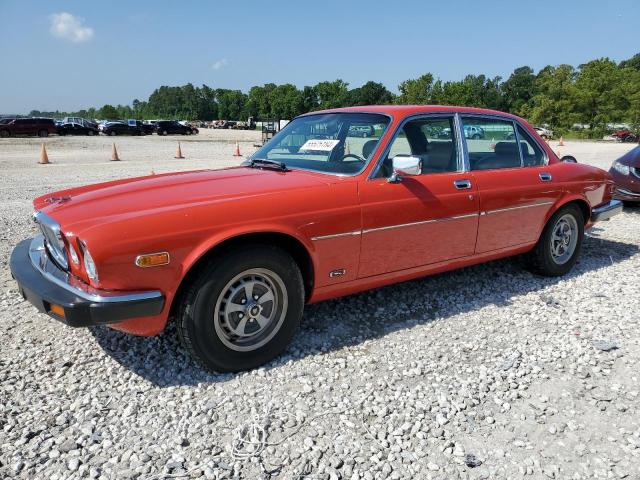 JAVLN4AC313636 - 1980 JAGUAR XJ6 RED photo 1