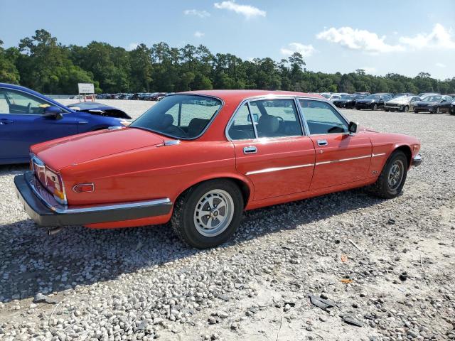 JAVLN4AC313636 - 1980 JAGUAR XJ6 RED photo 3