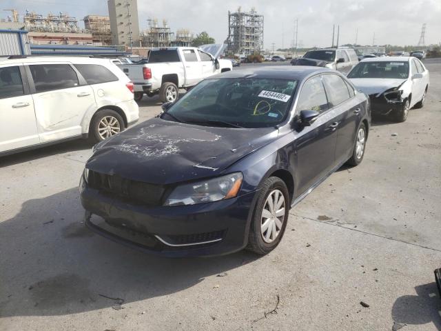 1VWAP7A33CC066978 - 2012 VOLKSWAGEN PASSAT S BLUE photo 2