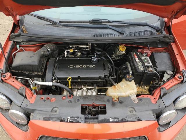 1G1JB6SH8C4108926 - 2012 CHEVROLET SONIC LS ნარინჯისფერი ფოტო 11