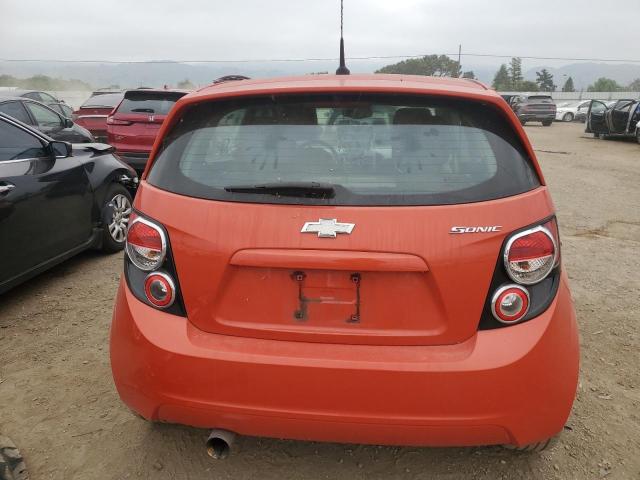 1G1JB6SH8C4108926 - 2012 CHEVROLET SONIC LS ნარინჯისფერი ფოტო 6