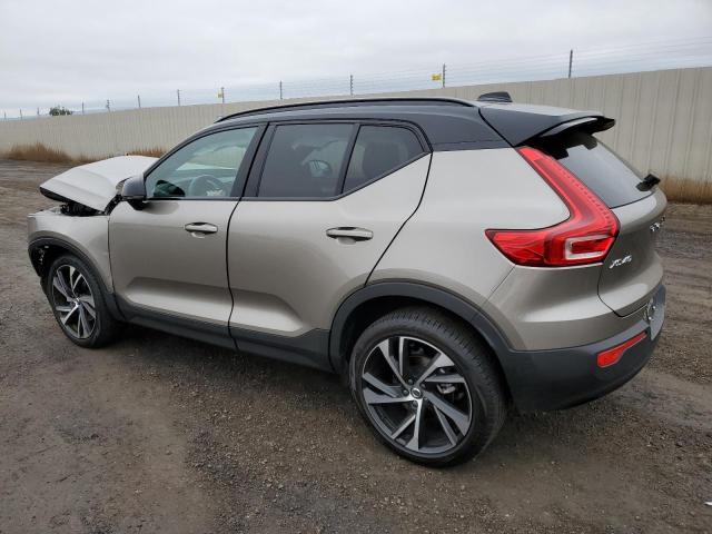 YV4162UM7N2660167 - 2022 VOLVO XC40 T5 R-DESIGN BROWN photo 2