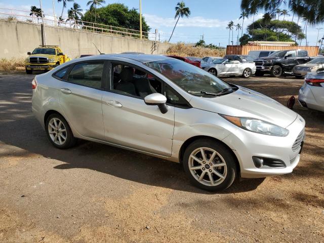 3FADP4BJ5KM149049 - 2019 FORD FIESTA SE 银色 照片 4