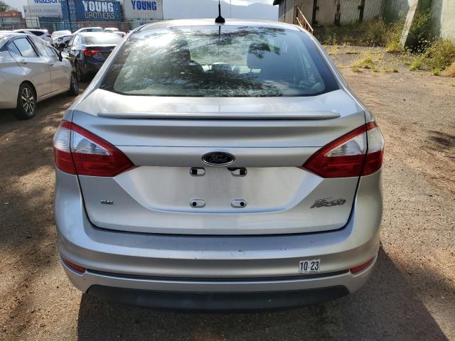 3FADP4BJ5KM149049 - 2019 FORD FIESTA SE 银色 照片 6